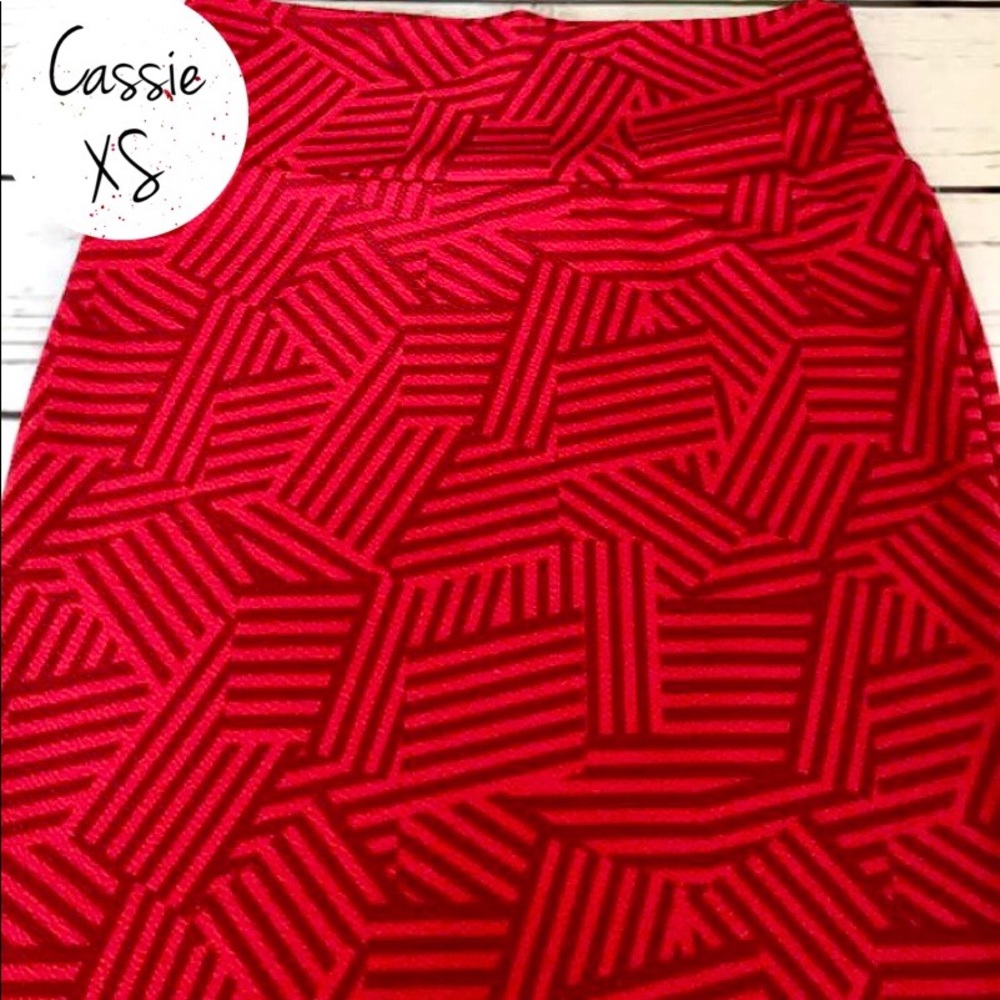 💝💝💝 3 for $33 LuLaRoe Cassie Pencil Skirt